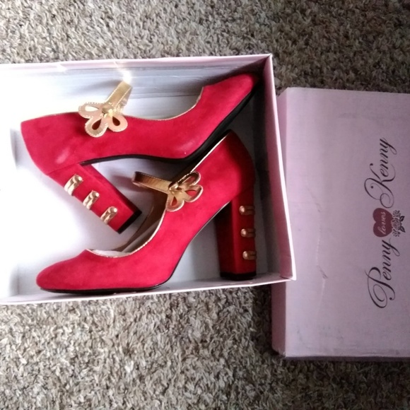 Penny Loves Kenny Women's Requiem Red Pumps 11W - Picture 2 of 8